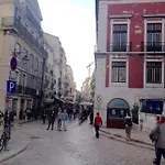 Charming Mansard In Pena Baixa * Lisboa