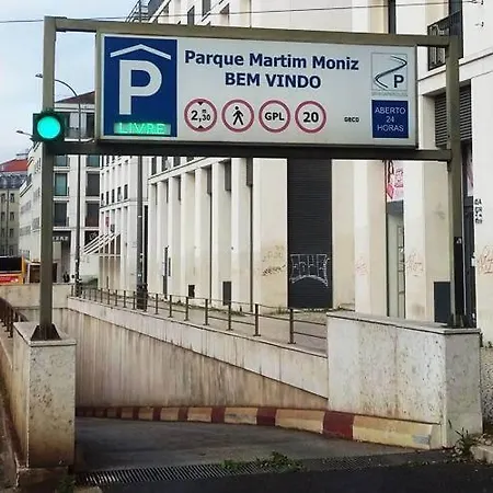 Apartamento Charming Mansard In Pena Baixa *