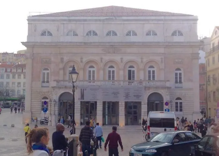 Charming Mansard In Pena Baixa